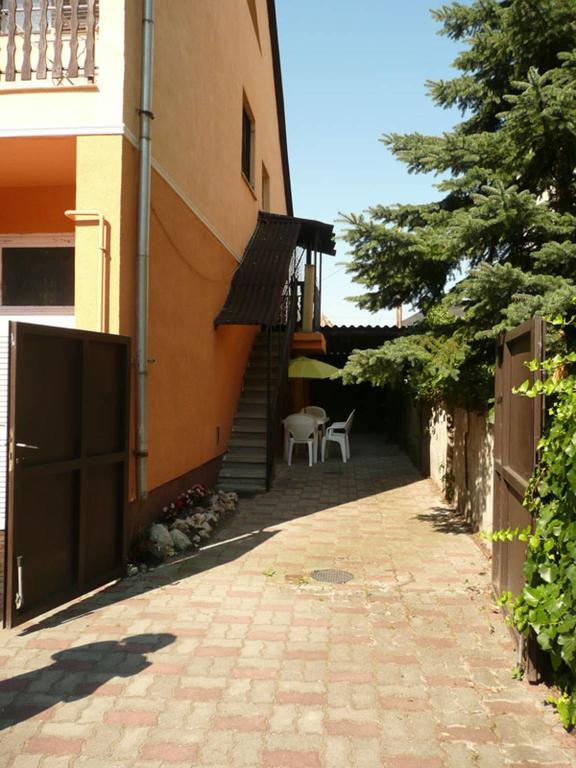 Orchidea Apartman Tata Cameră foto