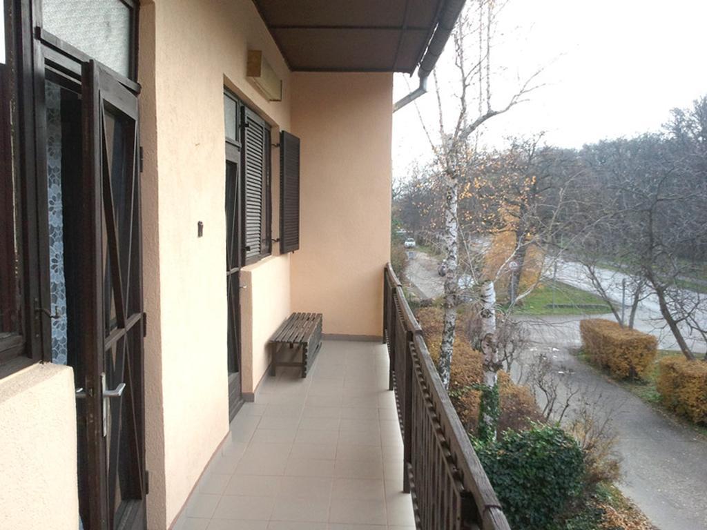 Orchidea Apartman Tata Cameră foto